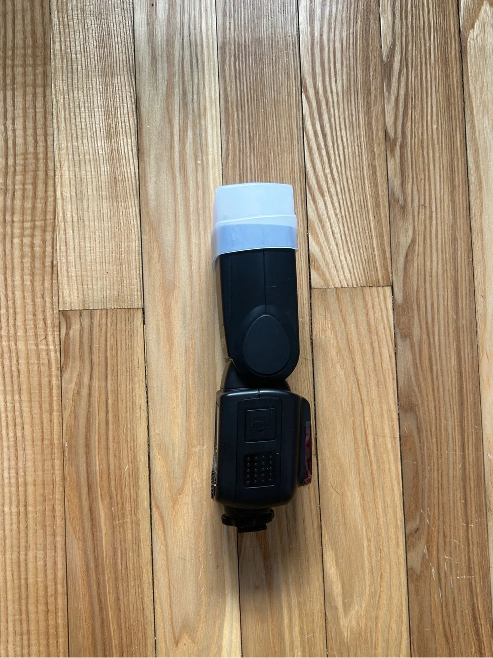 Sony V860II TTL Shoe Mount Flash - Black with White Diffuser